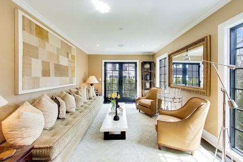 Tiny photo for 91 ABBOTTSFORD Road, Winnetka, IL 60093 (MLS # 12611137)