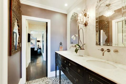 Tiny photo for 91 ABBOTTSFORD Road, Winnetka, IL 60093 (MLS # 12611137)