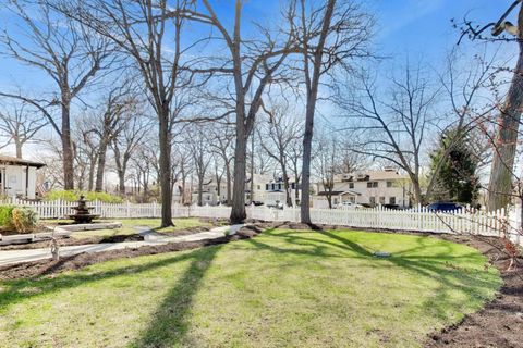 Tiny photo for 91 ABBOTTSFORD Road, Winnetka, IL 60093 (MLS # 12611137)