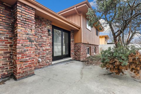 Tiny photo for 3518 S Manor Drive, Lansing, IL 60438 (MLS # 12585554)