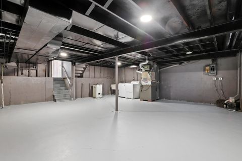 Tiny photo for 3518 S Manor Drive, Lansing, IL 60438 (MLS # 12585554)