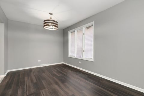 Tiny photo for 3518 S Manor Drive, Lansing, IL 60438 (MLS # 12585554)