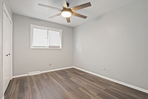 Tiny photo for 3518 S Manor Drive, Lansing, IL 60438 (MLS # 12585554)