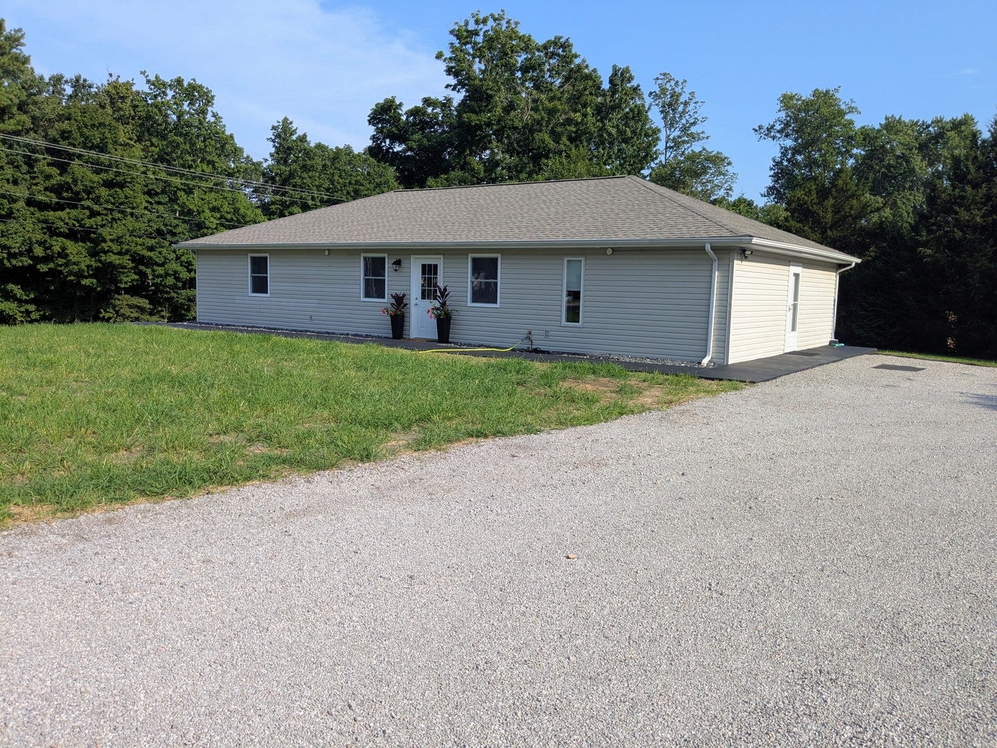 16275 N Illinois Hwy. 37