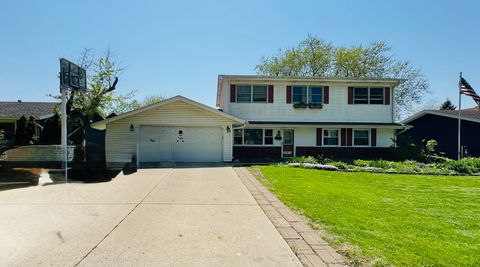 1629 Syracuse Lane Schaumburg IL 60193
