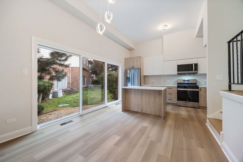 Tiny photo for 8809 44th Place, Brookfield, IL 60513 (MLS # 12497653)