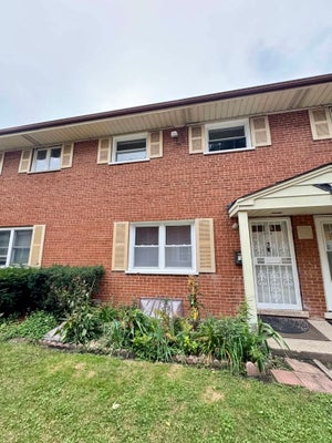 1411 W TOUHY AVE APT B, CHICAGO, IL 60626 - Image db405e7f478139113b88c032fa67b232/3616753085