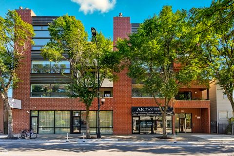 Photo of 1835 N MILWAUKEE Avenue #301, Chicago, IL 60647 (MLS # 12474320)