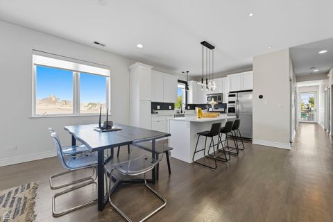 Tiny photo for 1835 N MILWAUKEE Avenue #301, Chicago, IL 60647 (MLS # 12474320)