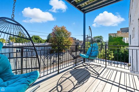 Tiny photo for 1835 N MILWAUKEE Avenue #301, Chicago, IL 60647 (MLS # 12474320)