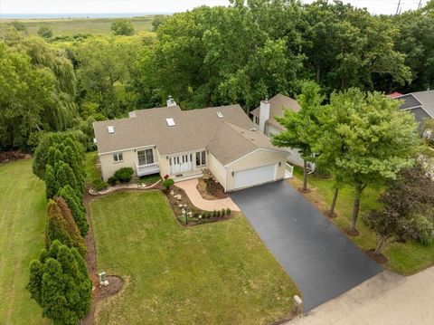 Tiny photo for 2027 Alta Vista Drive, Waukegan, IL 60087 (MLS # 12446880)