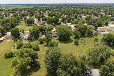 Tiny photo for 1426 E Morrell Street, Streator, IL 61364 (MLS # 12714219)