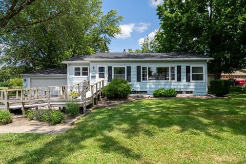 Photo of 1426 E Morrell Street, Streator, IL 61364 (MLS # 12714219)