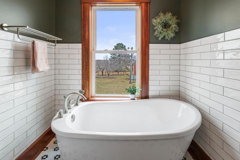 Tiny photo for 1267 E 1200N Road, Melvin, IL 60952 (MLS # 12573803)