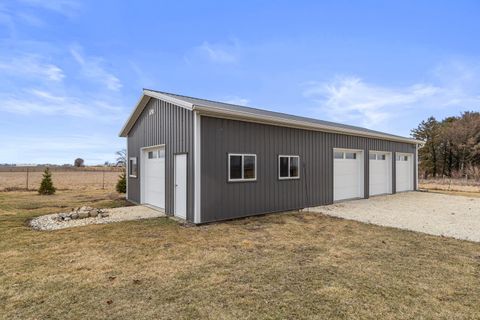 Tiny photo for 1267 E 1200N Road, Melvin, IL 60952 (MLS # 12573803)