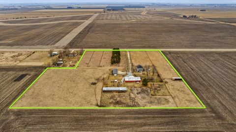 Tiny photo for 1267 E 1200N Road, Melvin, IL 60952 (MLS # 12573803)