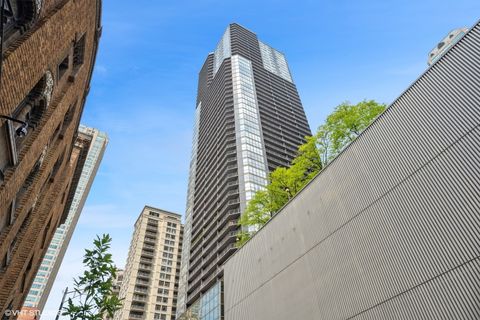 Photo of 10 E Ontario Street #4404, Chicago, IL 60611 (MLS # 12483585)