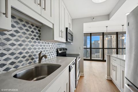 Tiny photo for 10 E Ontario Street #4404, Chicago, IL 60611 (MLS # 12483585)