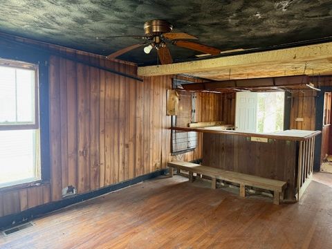 Tiny photo for 600 Dewey Street, Eldorado, IL 62930 (MLS # 12599342)