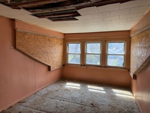 Tiny photo for 600 Dewey Street, Eldorado, IL 62930 (MLS # 12599342)