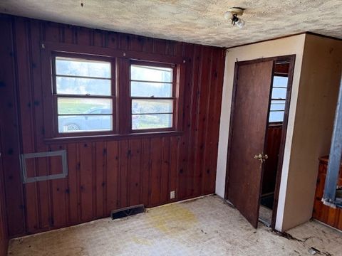 Tiny photo for 600 Dewey Street, Eldorado, IL 62930 (MLS # 12599342)