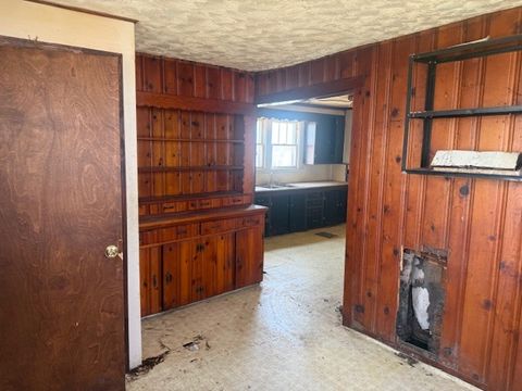 Tiny photo for 600 Dewey Street, Eldorado, IL 62930 (MLS # 12599342)