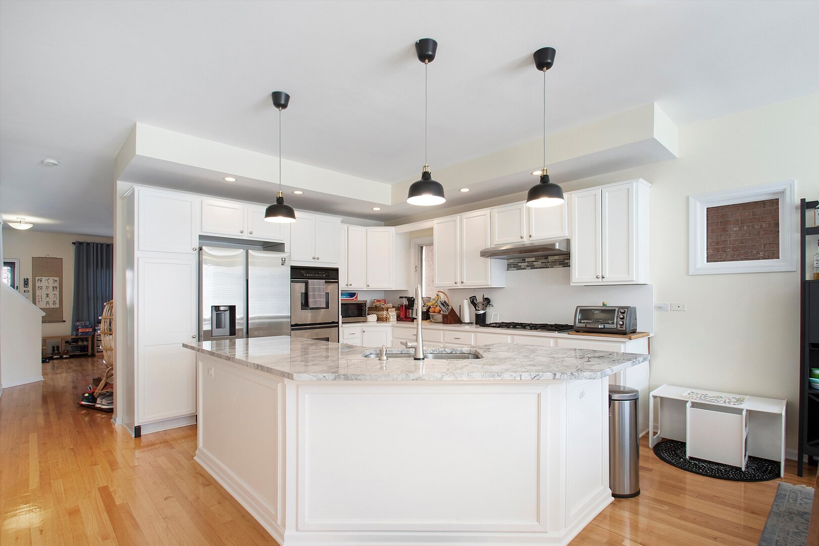 1215 W 33rd Street