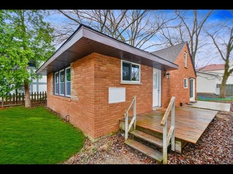 Tiny photo for 23519 N Field Road, Lake Zurich, IL 60047 (MLS # 12487417)