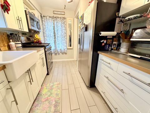 Tiny photo for 2655 W 99th Street, Chicago, IL 60655 (MLS # 12624960)