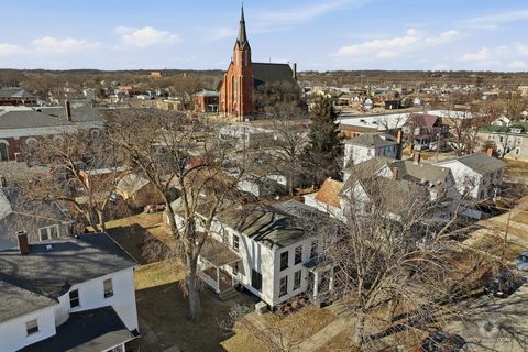 Tiny photo for 1009 Paul Street, Ottawa, IL 61350 (MLS # 12550251)