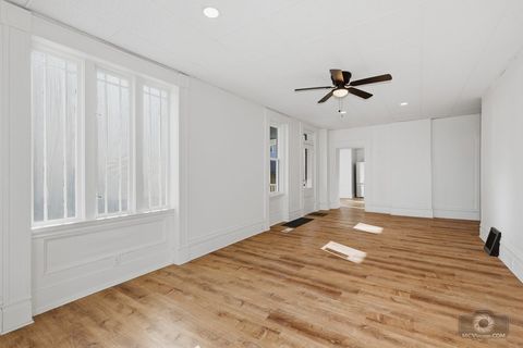 Tiny photo for 1009 Paul Street, Ottawa, IL 61350 (MLS # 12550251)