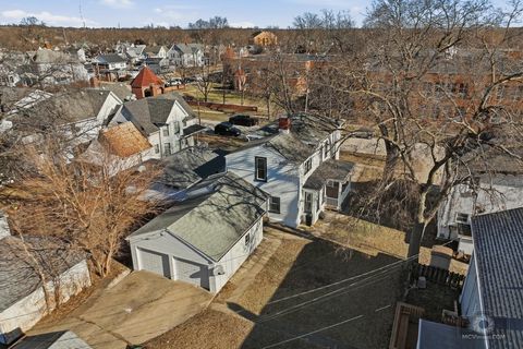 Tiny photo for 1009 Paul Street, Ottawa, IL 61350 (MLS # 12550251)