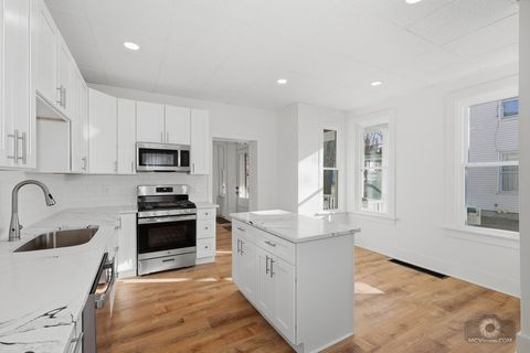 Tiny photo for 1009 Paul Street, Ottawa, IL 61350 (MLS # 12550251)