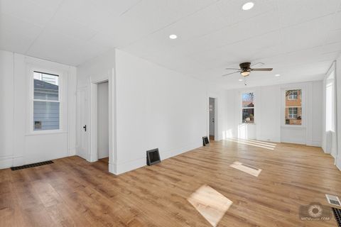 Tiny photo for 1009 Paul Street, Ottawa, IL 61350 (MLS # 12550251)