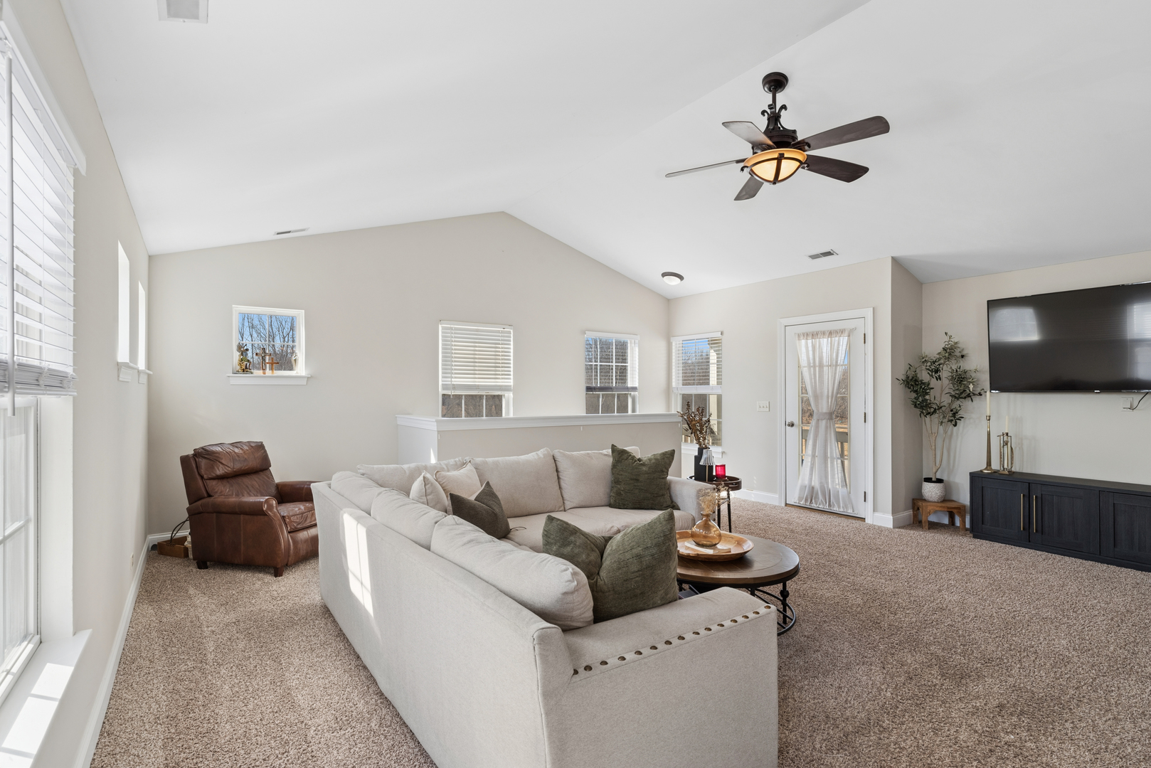 222 Bakers Drive W 222