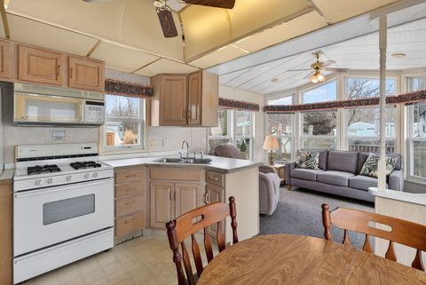 Tiny photo for 2 Largemouth Lane, Wilmington, IL 60481 (MLS # 12587978)