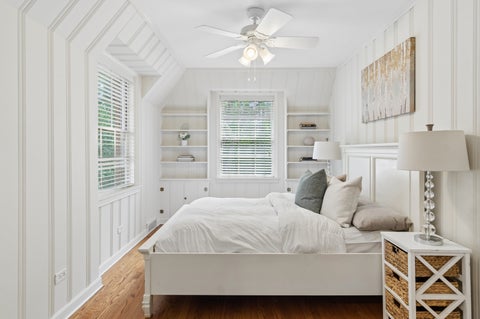 Tiny photo for 6755 N Jean Avenue, Chicago, IL 60646 (MLS # 12782724)