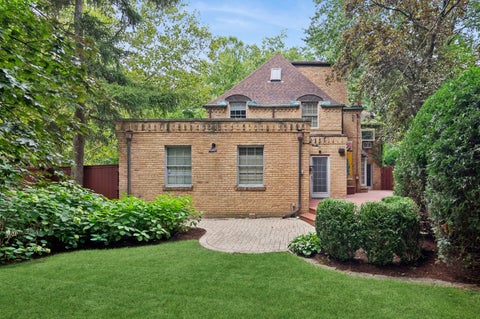 Tiny photo for 6755 N Jean Avenue, Chicago, IL 60646 (MLS # 12782724)