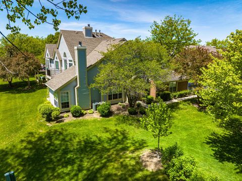 Tiny photo for 446 Cromwell Circle #1, Bartlett, IL 60103 (MLS # 12649218)