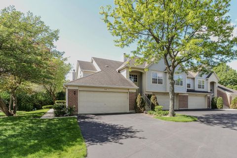 Photo of 446 Cromwell Circle #1, Bartlett, IL 60103 (MLS # 12649218)