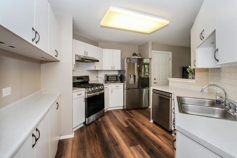 Tiny photo for 446 Cromwell Circle #1, Bartlett, IL 60103 (MLS # 12649218)