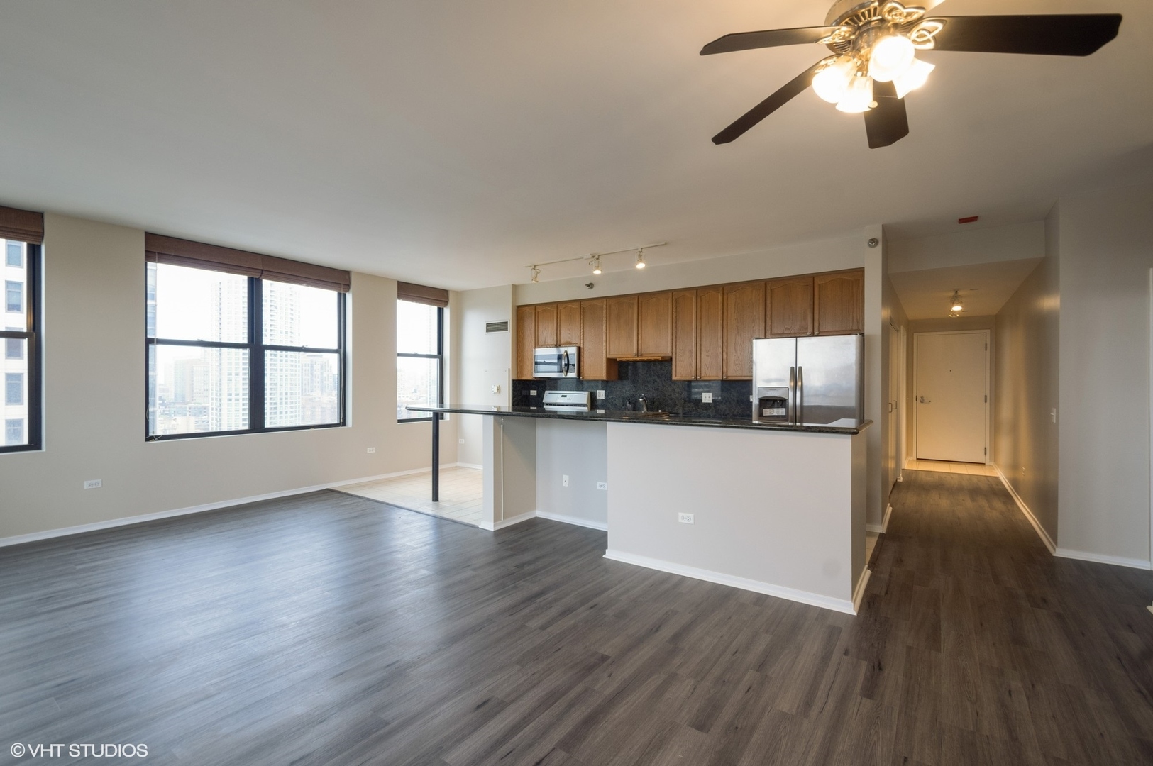 330 N JEFFERSON Street 1408