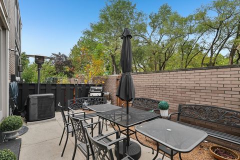 Tiny photo for 1438 E 55th Street, Chicago, IL 60615 (MLS # 12506726)