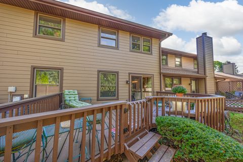 Tiny photo for 976 Indian Boundary Drive, Westmont, IL 60559 (MLS # 12494480)