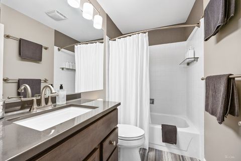 Tiny photo for 976 Indian Boundary Drive, Westmont, IL 60559 (MLS # 12494480)