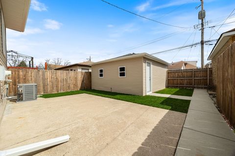 Tiny photo for 3631 N Sayre Avenue, Chicago, IL 60634 (MLS # 12620200)