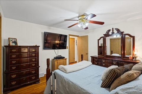 Tiny photo for 8318 S Keeler Avenue, Chicago, IL 60652 (MLS # 12601236)