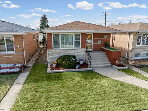 Tiny photo for 8318 S Keeler Avenue, Chicago, IL 60652 (MLS # 12601236)