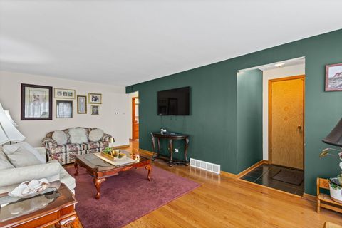 Tiny photo for 8318 S Keeler Avenue, Chicago, IL 60652 (MLS # 12601236)