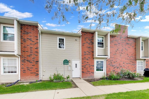 1364 E WYNDHAM CIR APT 103, PALATINE, IL 60074 - Image db56a4895c12eecc5227d180ec0366ca/194158837